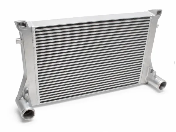 Intercooler-set – FMIC voor Audi A3 8V, Seat Leon 5F, Škoda Octavia, Golf 7 GTI 2.0 TFSI 50 mm plug-and-play met onderdelencertificaat § 19.3