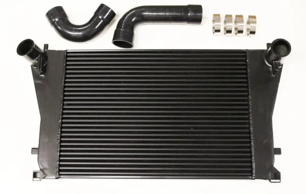 Intercooler kit voor Audi S3 8V, Seat Leon 5F, Skoda Octavia, Golf 7 R 50mm plug and play