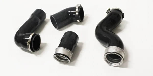 Siliconen slangenkit voor Golf 6 GTI 4-delige zwart drukverhogingsslangen, versterkt