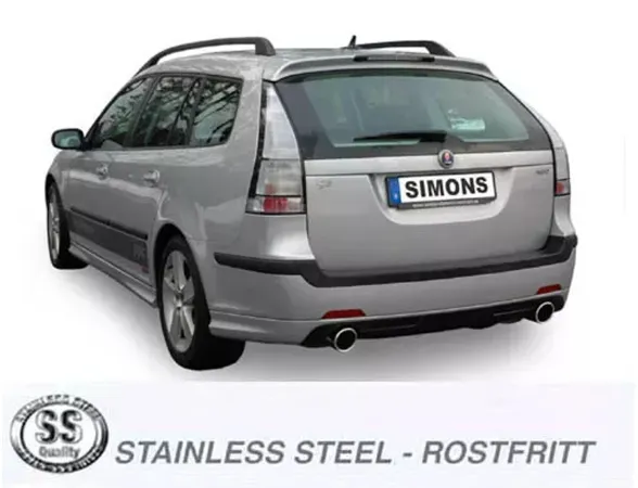 Achteraanzicht van een zilverkleurige SAAB 9-3 SportCombi met duplex sportuitlaatsysteem van Simons. Kentekenplaat met "Simons". Twee ronde uitlaatpijpen zijn zichtbaar. Onder: "Stainless Steel - Rostfritt" en "SS Quality" logo.