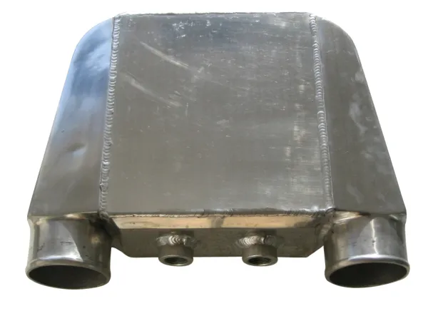Watergekoelde intercooler totale afmetingen 360x490x115mm verbindingen 3,5"