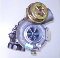 Turbo Borgwarner upgrade 53049880025 voor Audi RS4 links tot 650pk met groter compressorwiel + RS6 uitlaathuis